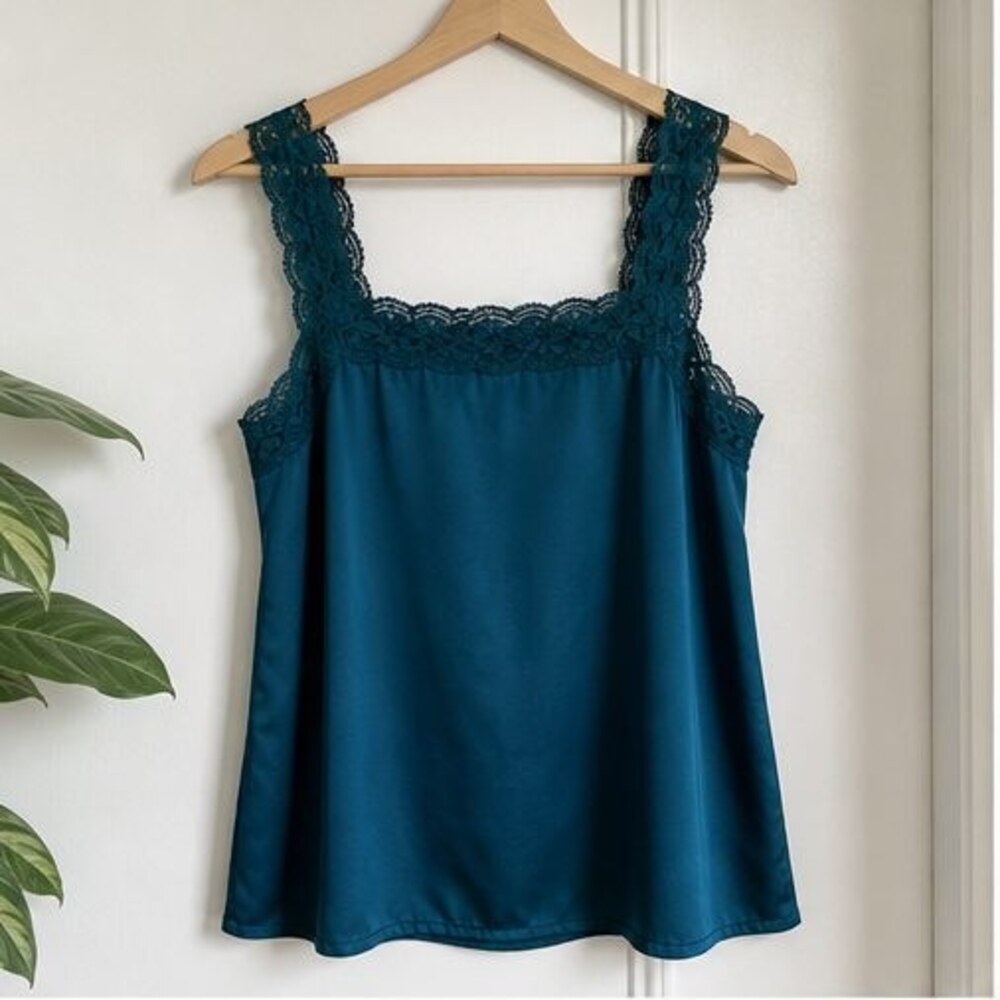 Teal Lace Trim Top